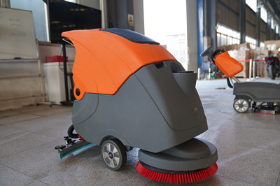 榮事達洗地機M61 榮事達洗地機M61.jpg